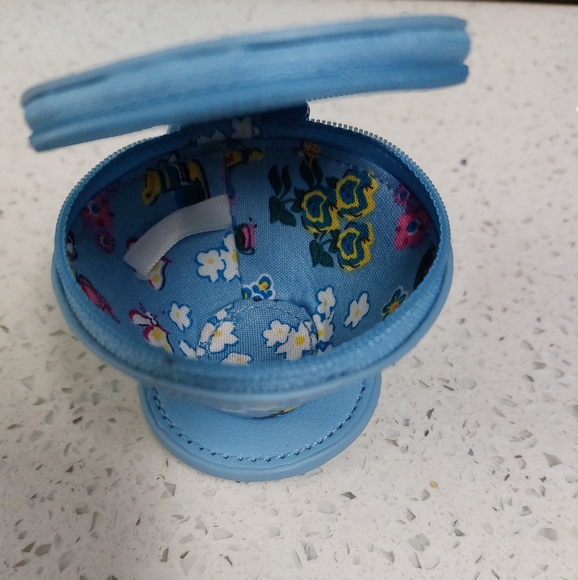 Vera Bradley Disney Alice in Wonderland tea cup bag charm key ring NWT - Picture 4 of 4